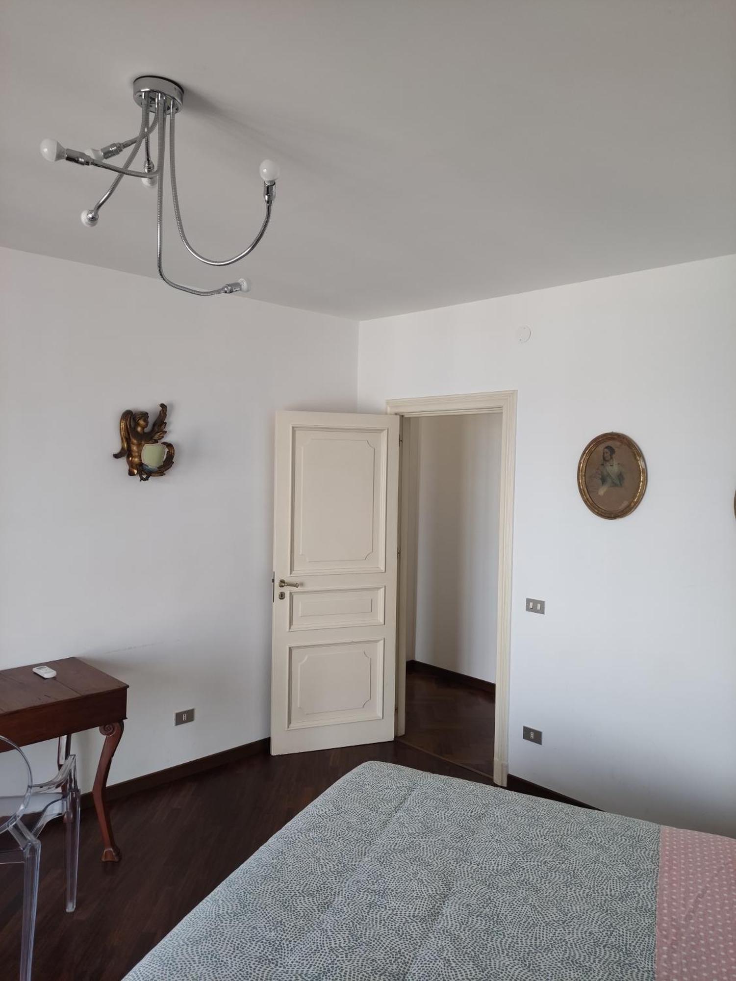 New Panoramic Apartment - Half Way Center-Vomero District Νάπολη Εξωτερικό φωτογραφία