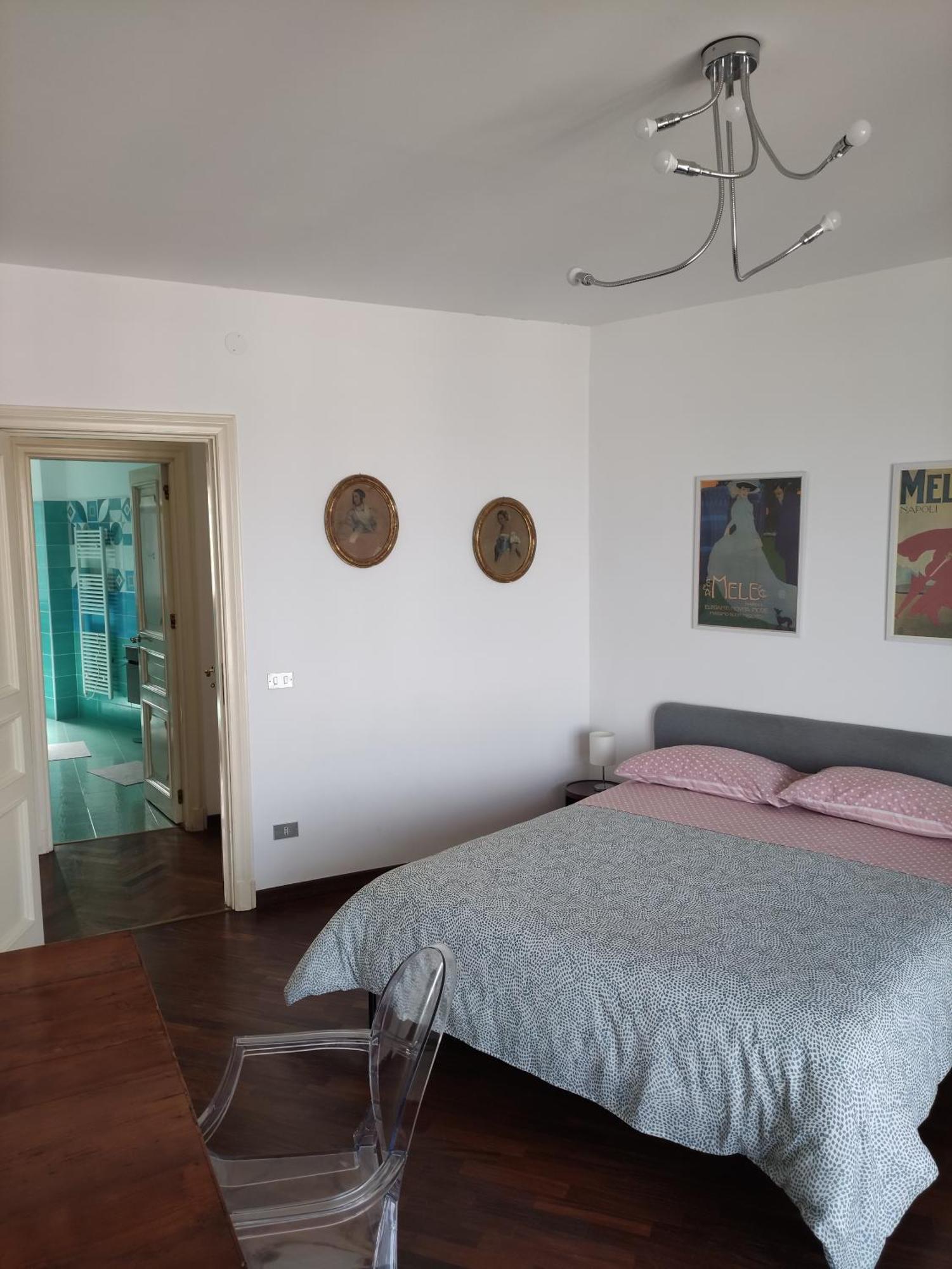 New Panoramic Apartment - Half Way Center-Vomero District Νάπολη Εξωτερικό φωτογραφία