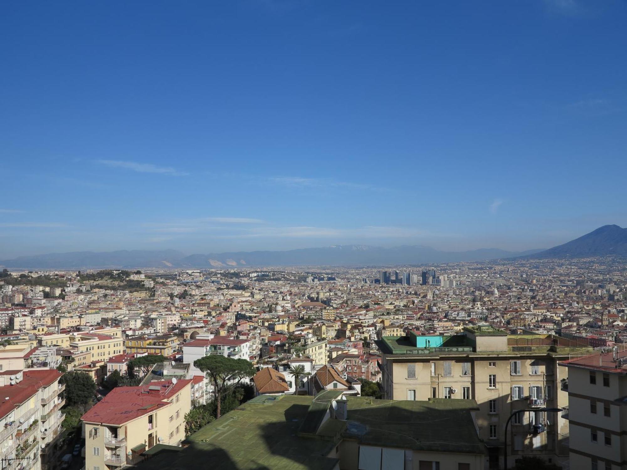 New Panoramic Apartment - Half Way Center-Vomero District Νάπολη Εξωτερικό φωτογραφία